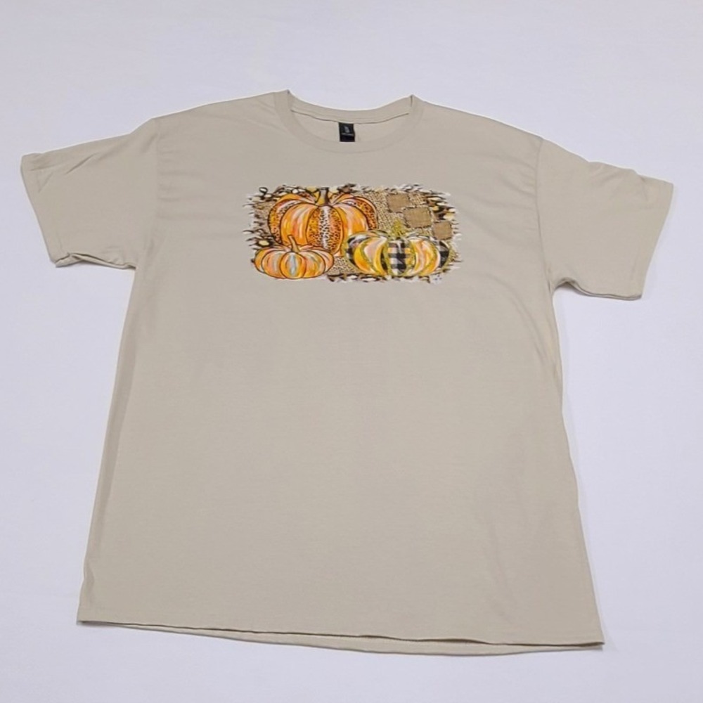 Tan Pumpkin Graphic T-Shirt Medium Leopard Plaid Burlap Fall Autumn Tee